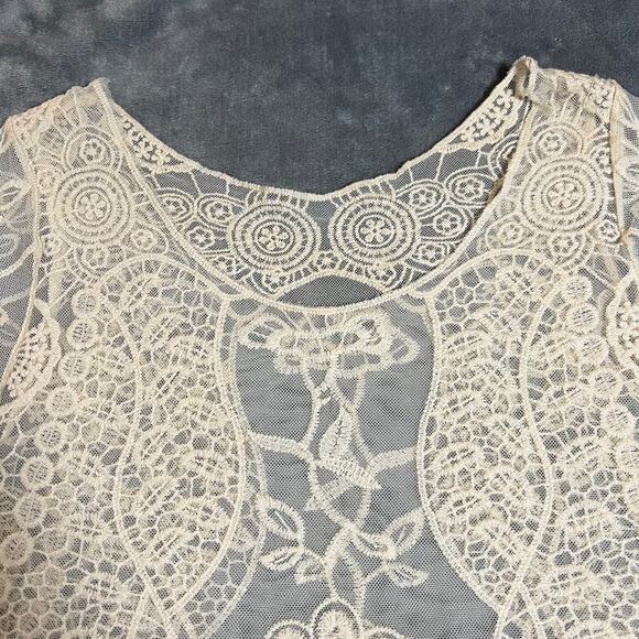 Women's Round Neck Mesh Floral Sheer Blouse Size M/L Boho Festival Y2K 90s Casu - Picture 3 of 7